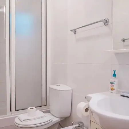 Peaceful And Serene 3 Bedroom In Appartement Lisboa